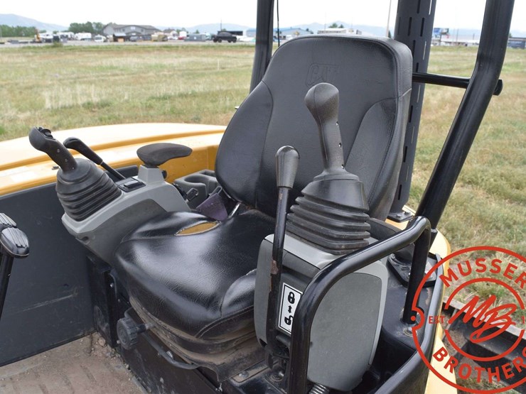 2020-caterpillar-305.5e2-cr-image-46