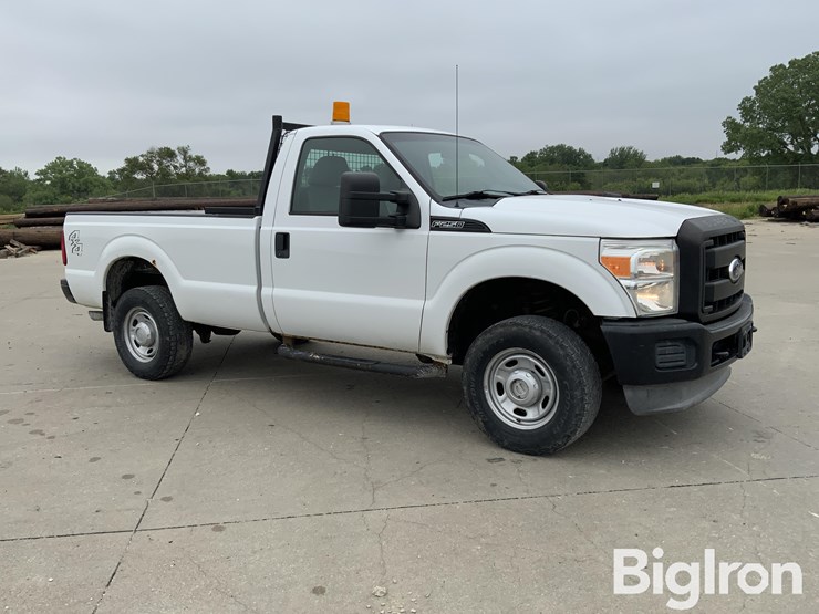 2012-ford-f250-xl-image-3