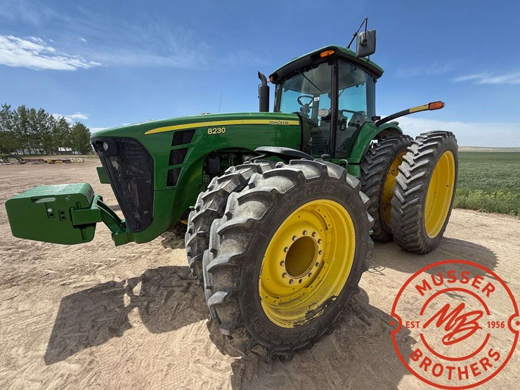 2008-john-deere-8230-image-2