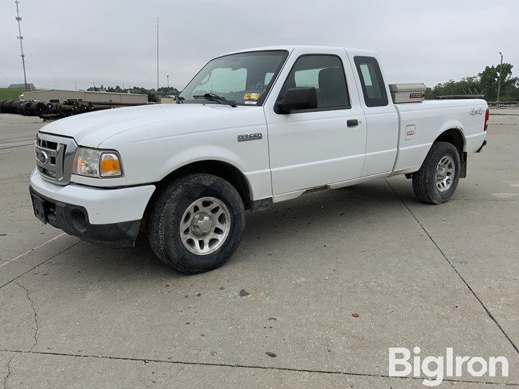 2010-ford-ranger-xlt-image-1