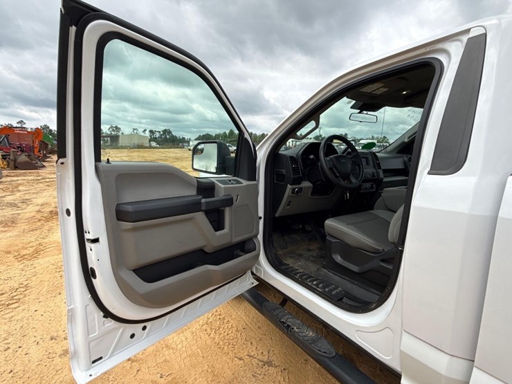 2019-ford-f150-image-7