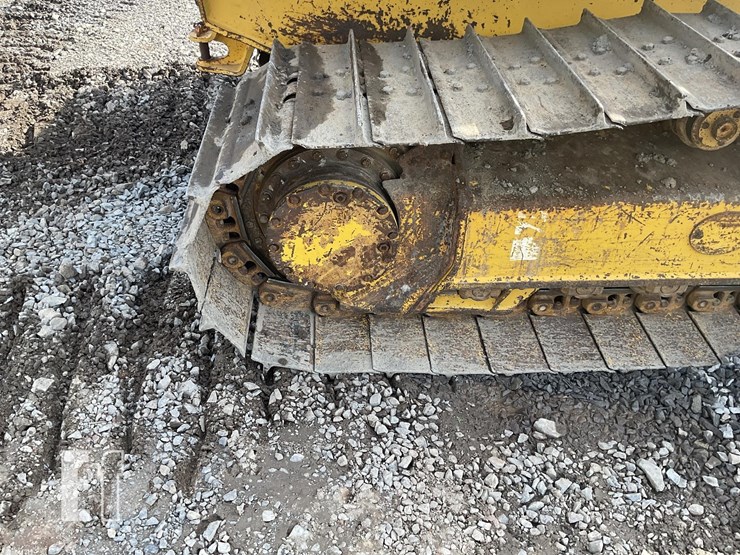 2012-komatsu-d39px-22-image-10