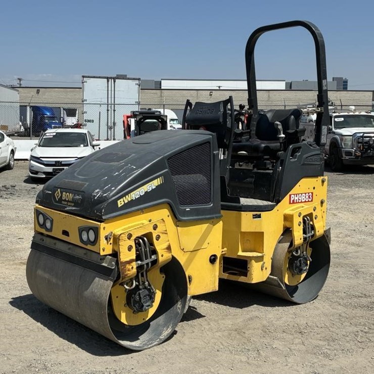 2019 BOMAG BW120