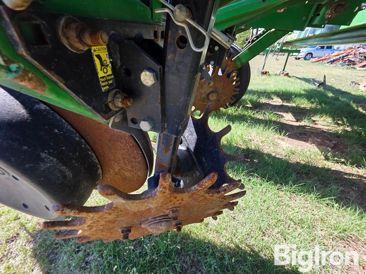 john-deere-1770-image-11
