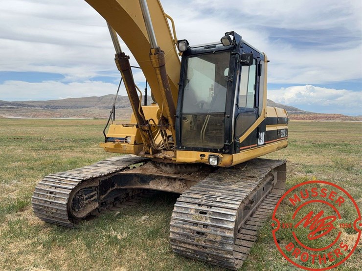 caterpillar-325b-image-9