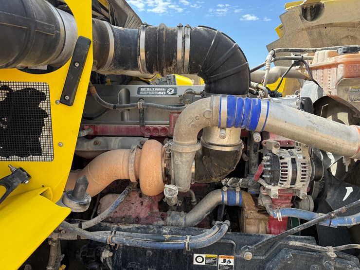 2016-kenworth-t800-image-10