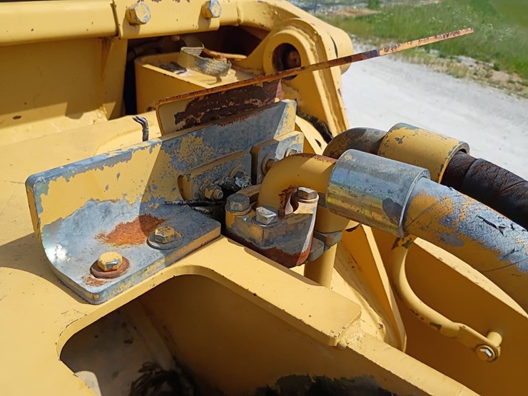 caterpillar-963b-image-84