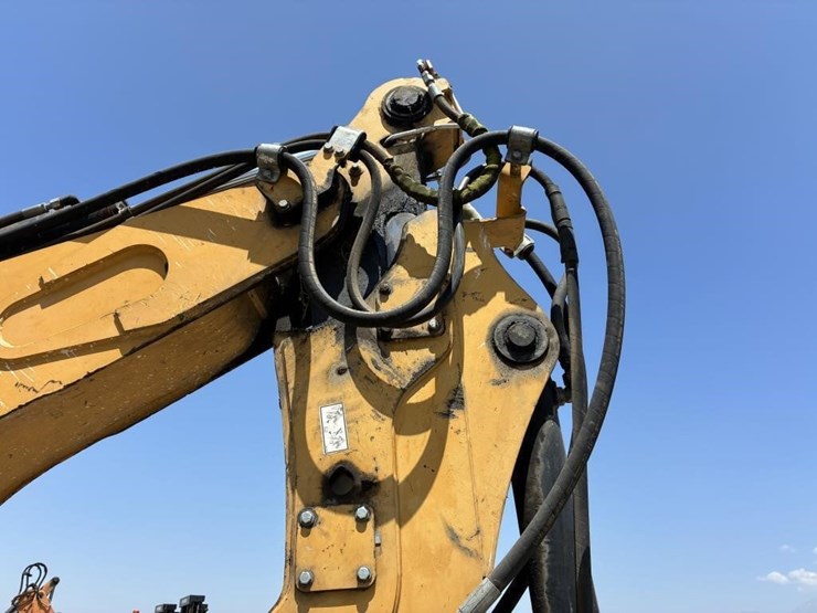 2008-caterpillar-430e-image-14