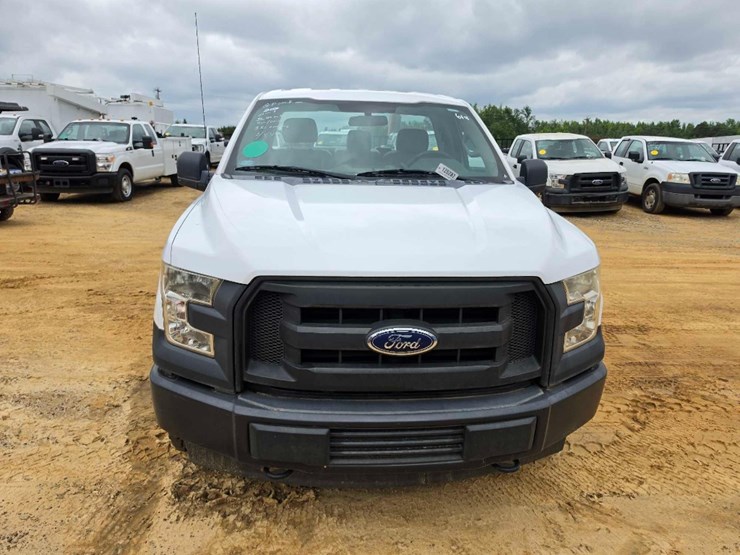 2017-ford-f150-image-5