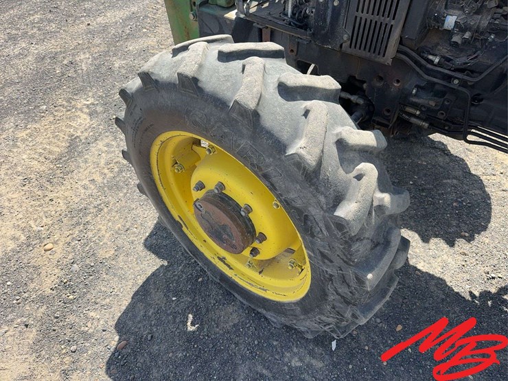 2003-john-deere-5520-image-17