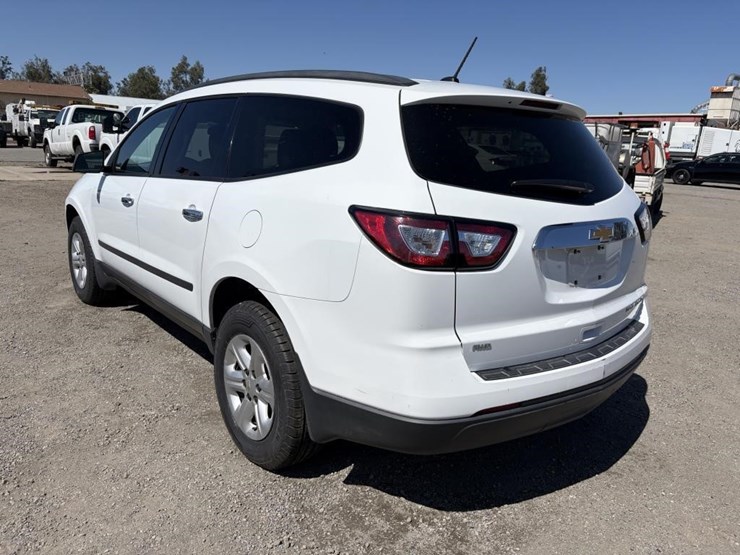 2016-chevrolet-traverse-image-4