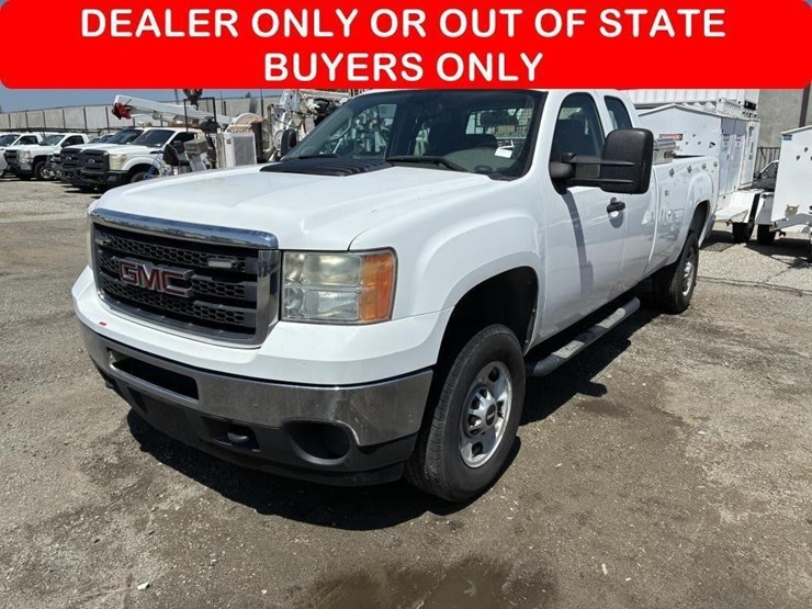 2012-gmc-2500hd-image-1