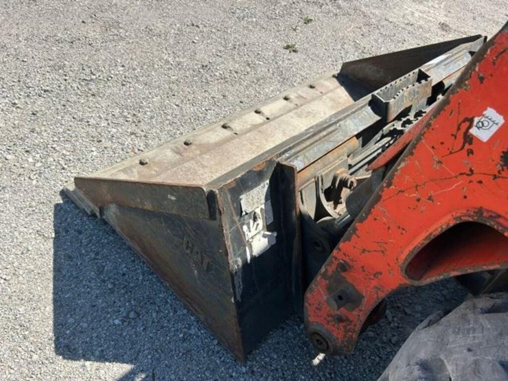2018-kubota-ssv65-image-52