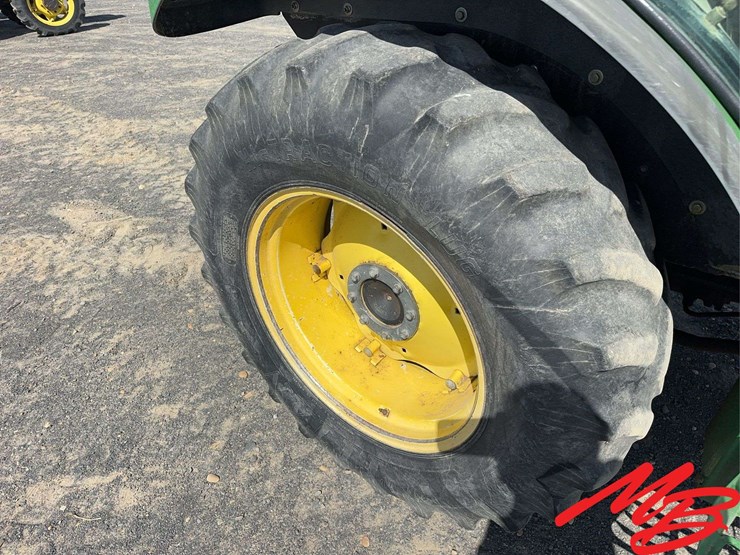 2003-john-deere-5520-image-12