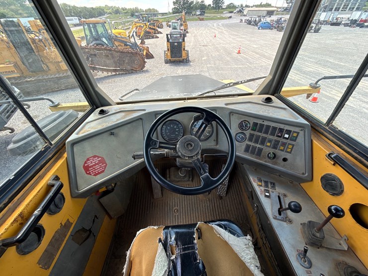 volvo-a30c-image-31