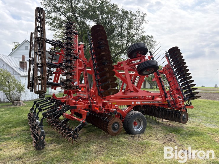 2020-kuhn-krause-8010-30-image-5