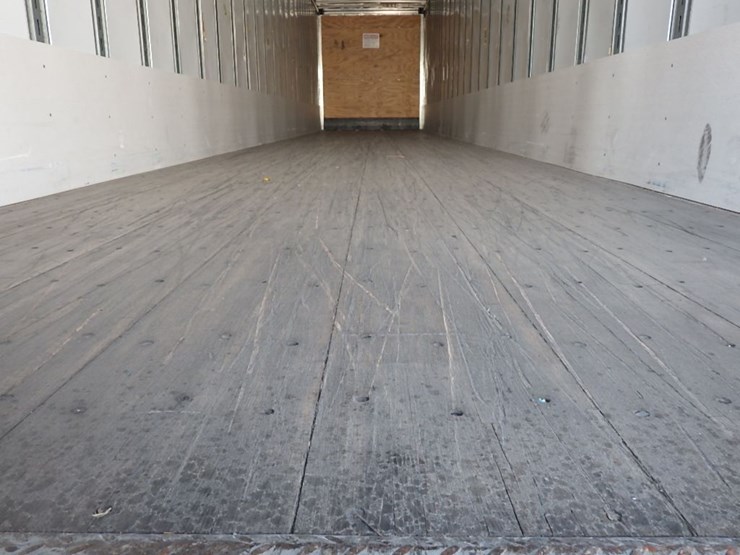 2019-stoughton-van-image-16