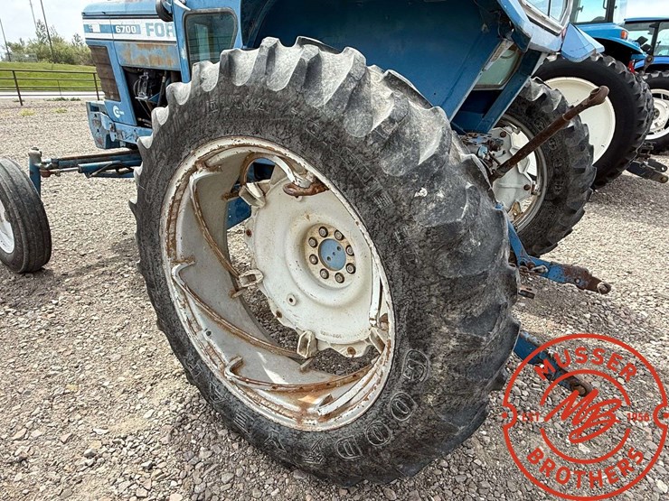 ford-6700-image-13
