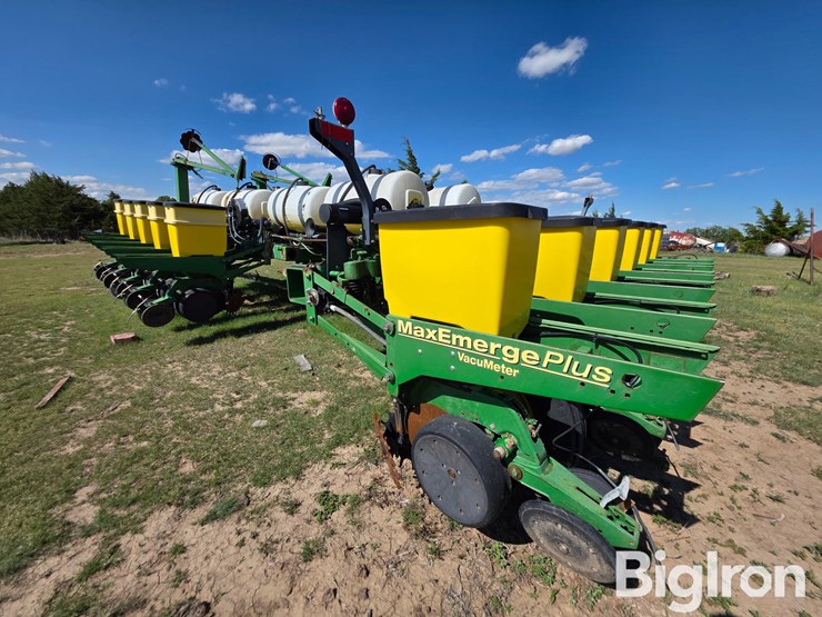 john-deere-1770-image-7