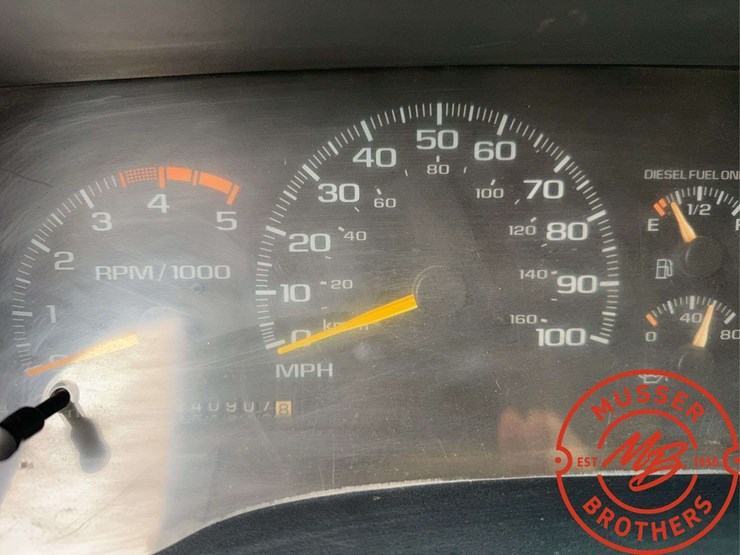 2000-chevrolet-k3500-image-27