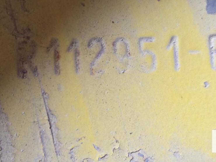 john-deere-28-image-13