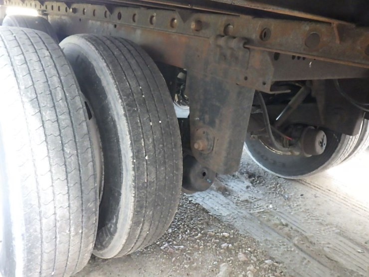 2005-utility-4000d-x-image-15