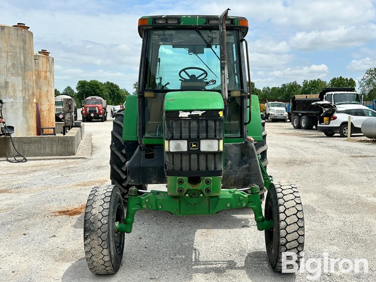 john-deere-7210-image-2