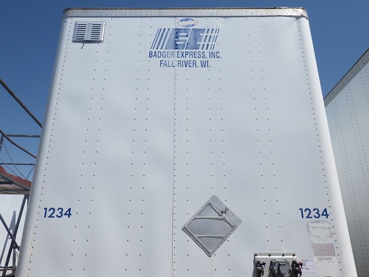 2005-utility-4000d-x-image-2