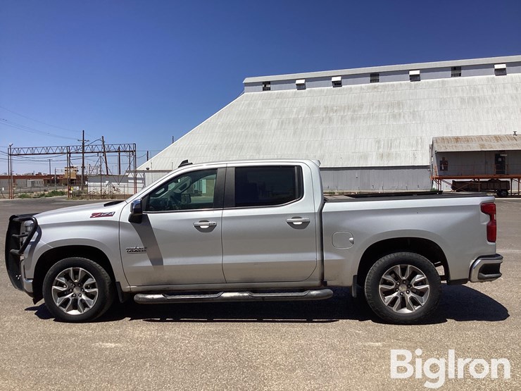 2020-chevrolet-silverado-1500-lt-image-8