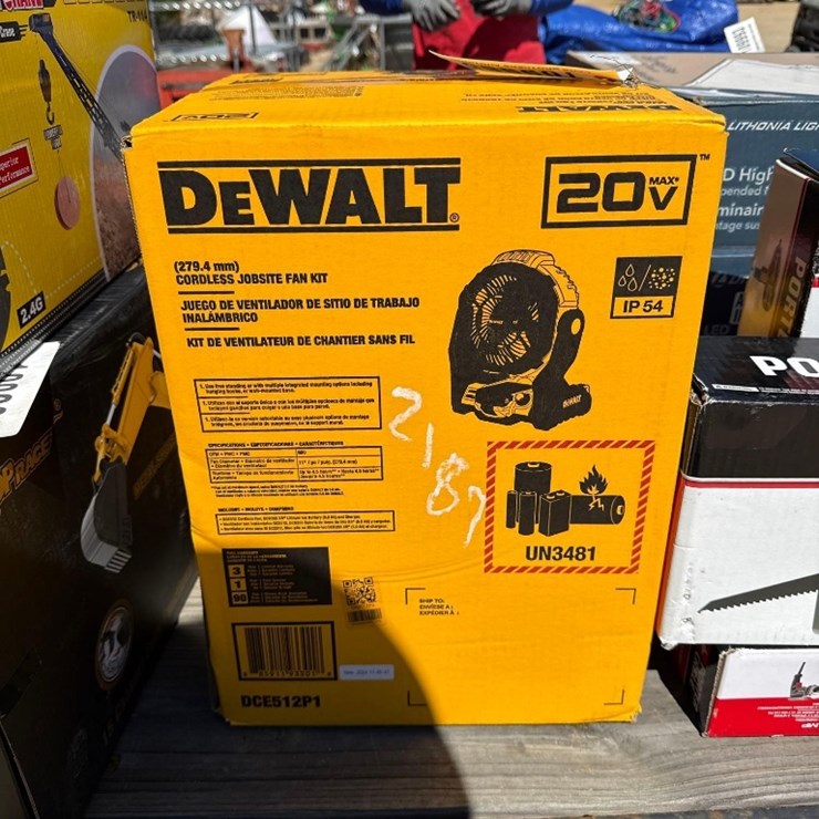 2187 - DEWALT 20 VOLT CORDLESS FAN