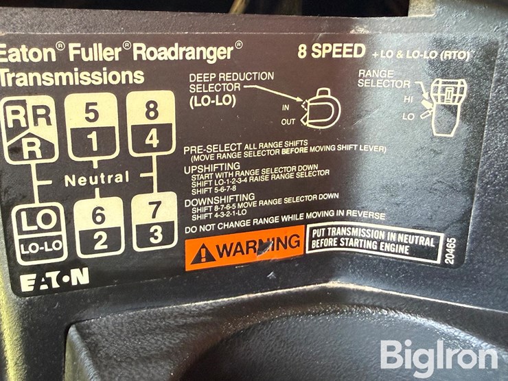 1990-freightliner-fld120-image-15