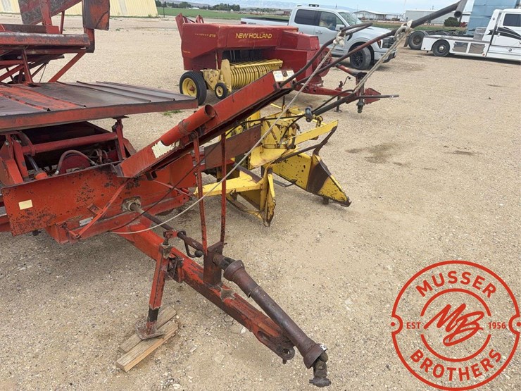 new-holland-1030-image-20
