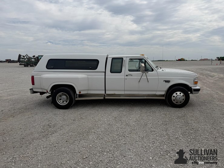 1996-ford-f350-xlt-image-4