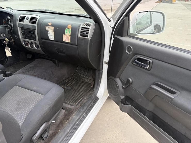 2009-chevrolet-colorado-image-10