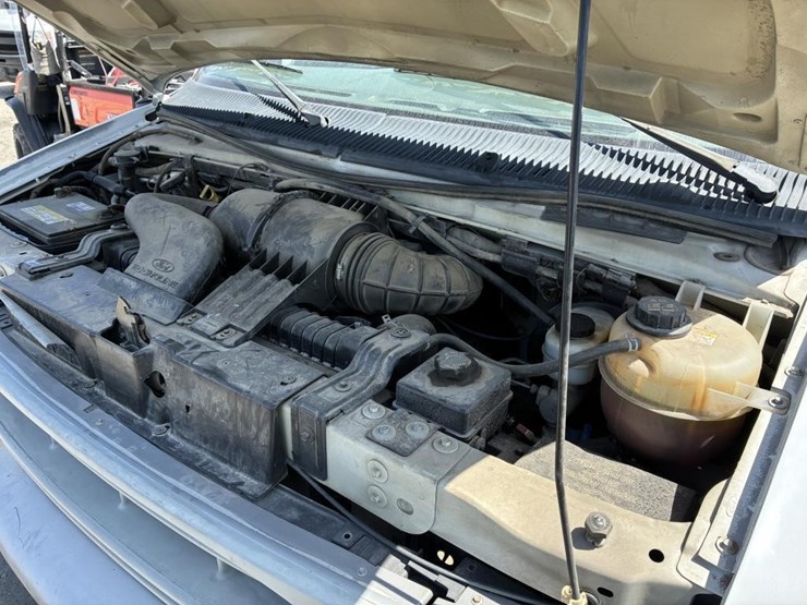 2002-ford-e350-sd-image-9