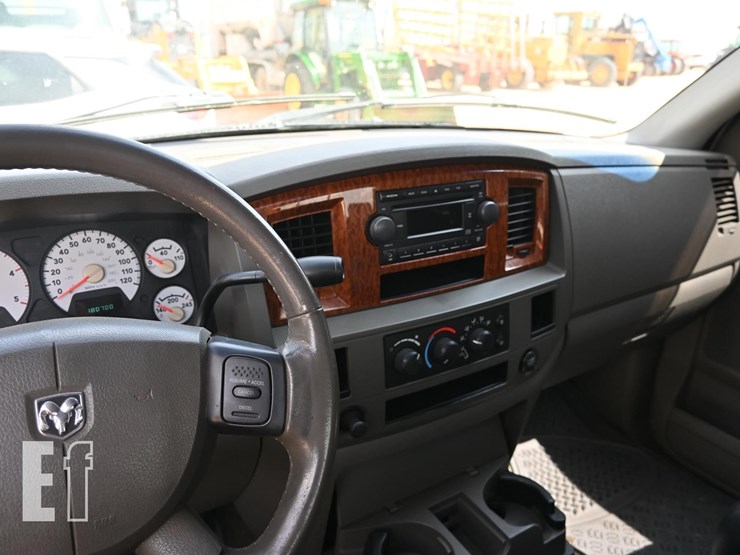 2006-dodge-ram-3500-image-6