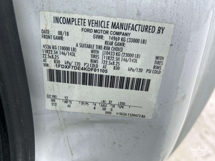 2019-ford-f750-image-5
