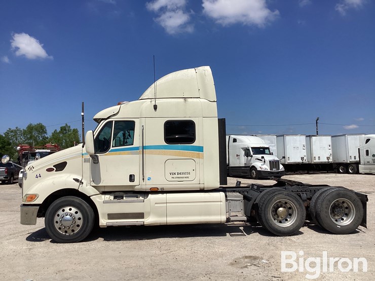 2003-peterbilt-387-image-8