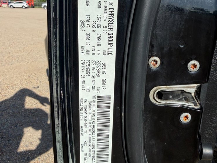 2014-dodge-ram-1500-image-13