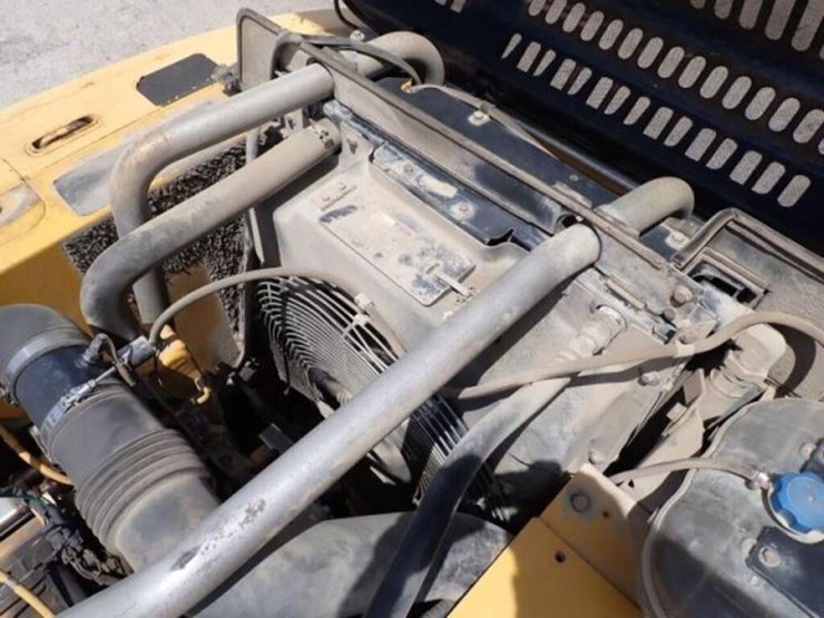 2009-deere-270d-lc-image-78