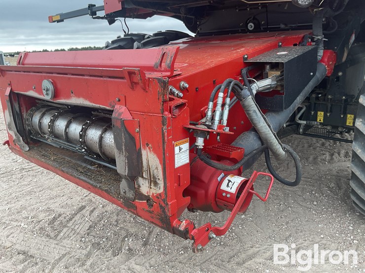 2011-case-ih-8120-image-12