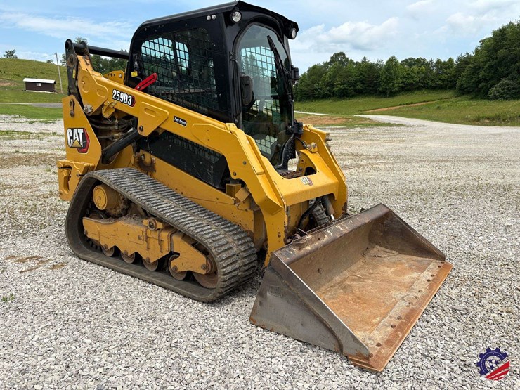 2022-caterpillar-259d3-image-9