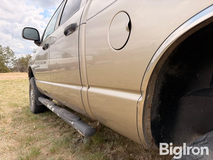 2004-dodge-ram-2500-image-11