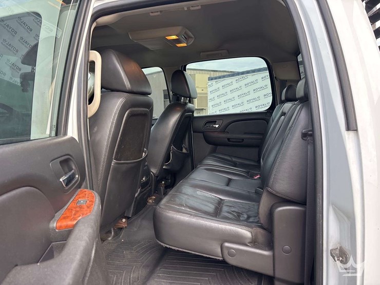 2007-chevrolet-silverado-3500hd-4x4-crew-cab-flatbed-truck-image-20