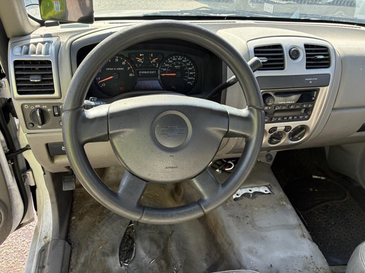 2008-chevrolet-colorado-image-13