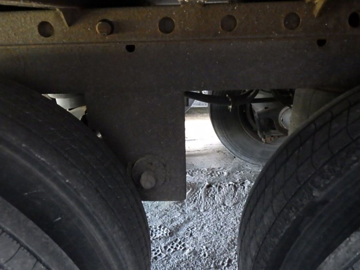 2005-utility-4000d-x-image-12