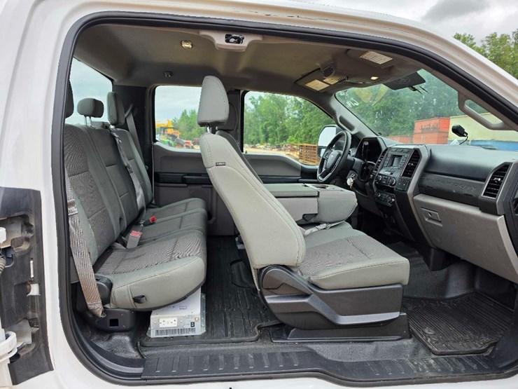 2019-ford-f250-image-8
