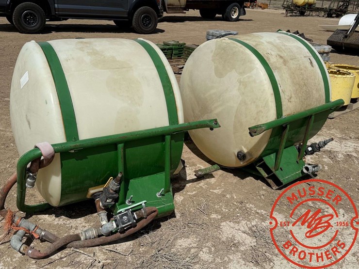 pair-of-200-gallon-saddle-tanks-w/mounts-image-2