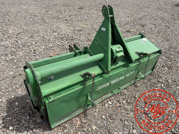 john-deere-72-image-2