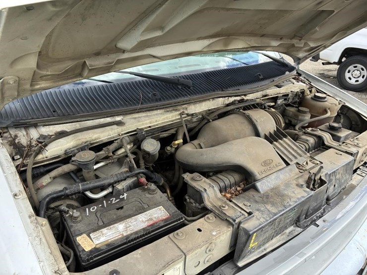 2002-ford-e350-sd-image-8